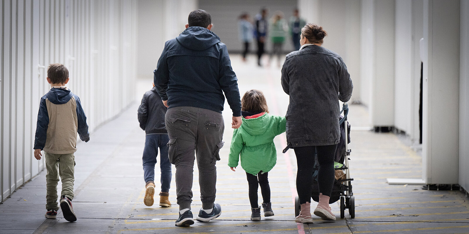 Etüd: 80 % vu Befroten zu Lëtzebuerg gesinn d'Immigratioun positiv | © dpa | Boris Roessler