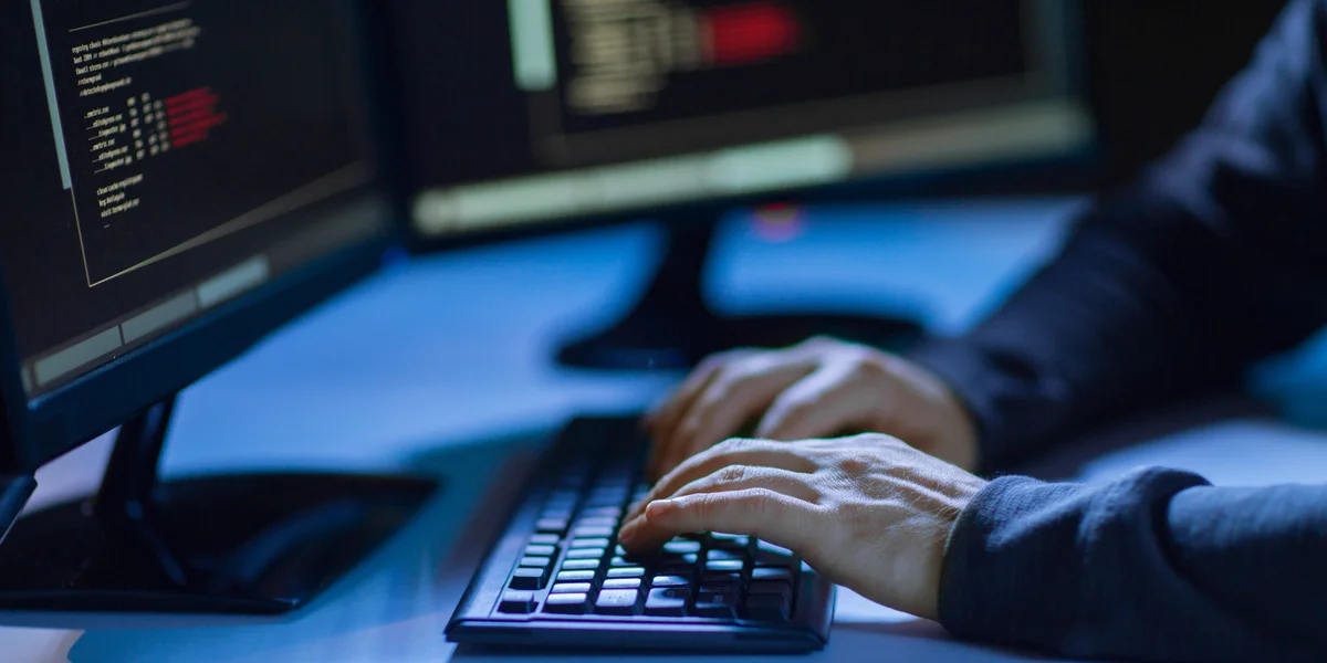 No Dateleak bei Basic-Fit: Wéi schützt ee sech richteg? | © Bigstock / dolgachov
