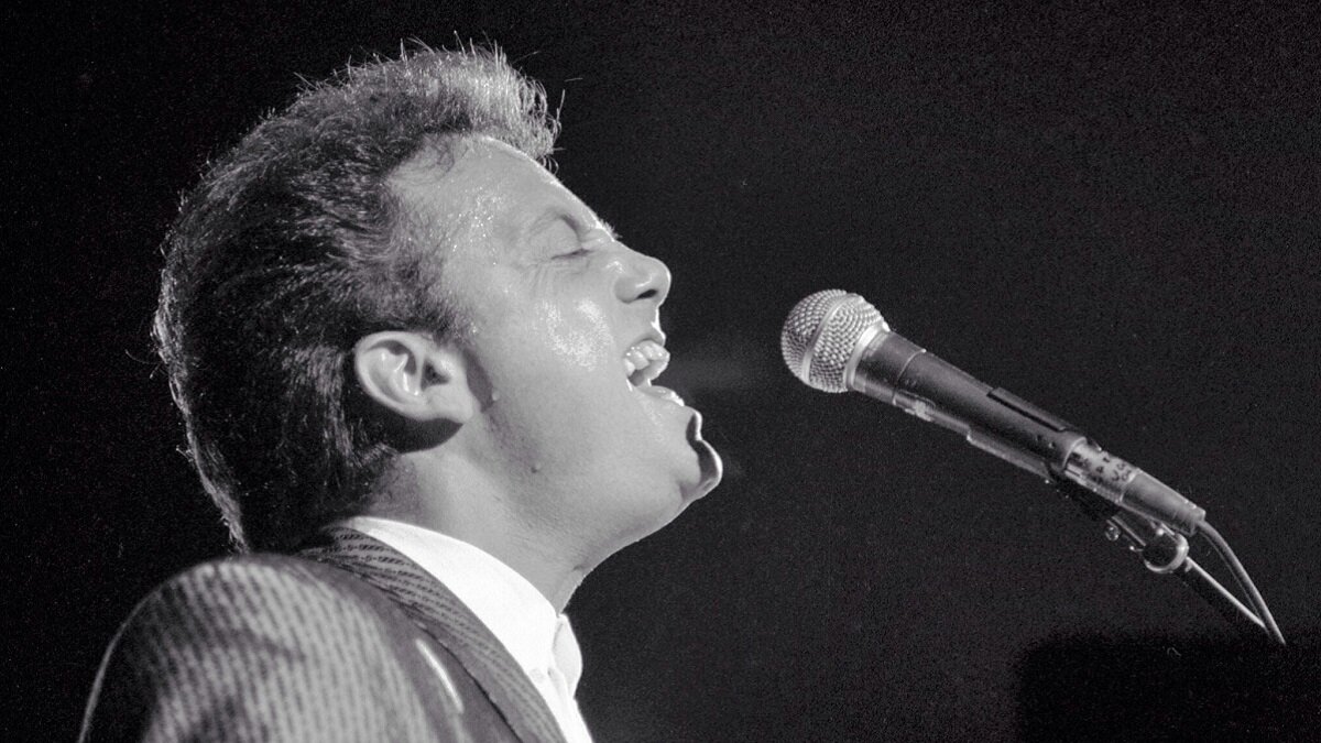 Billy Joel: "The Piano Man"