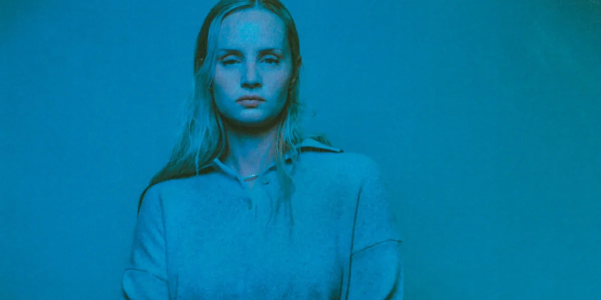 Charlotte Day Wilson - Cyan Blue