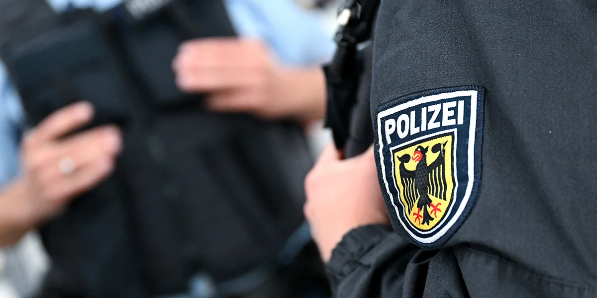 A Brandenburg ass en Dokter wéinst sexuellem Mëssbrauch vu Kanner an 130 Fäll ugeklot | © picture alliance/dpa | Sven Hoppe