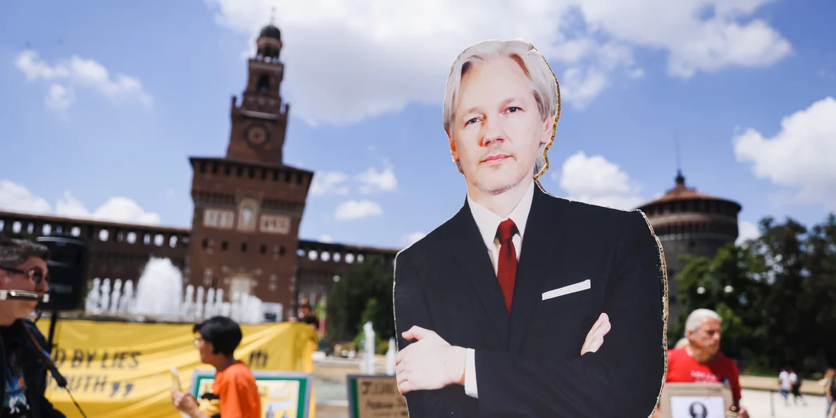 Julian Assange am Europarot