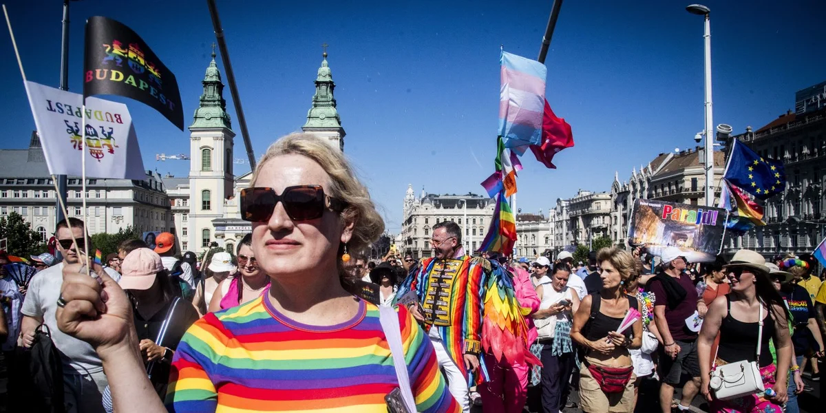 Bis zu 200.000 Leit zu Budapest op der Pride Parade