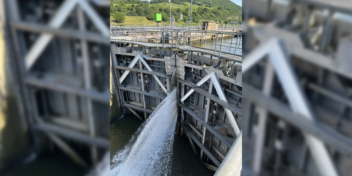 "Klengen, direkten Impakt" op den Hafen zu Mäertert | © Polizei Rheinland-Pfalz