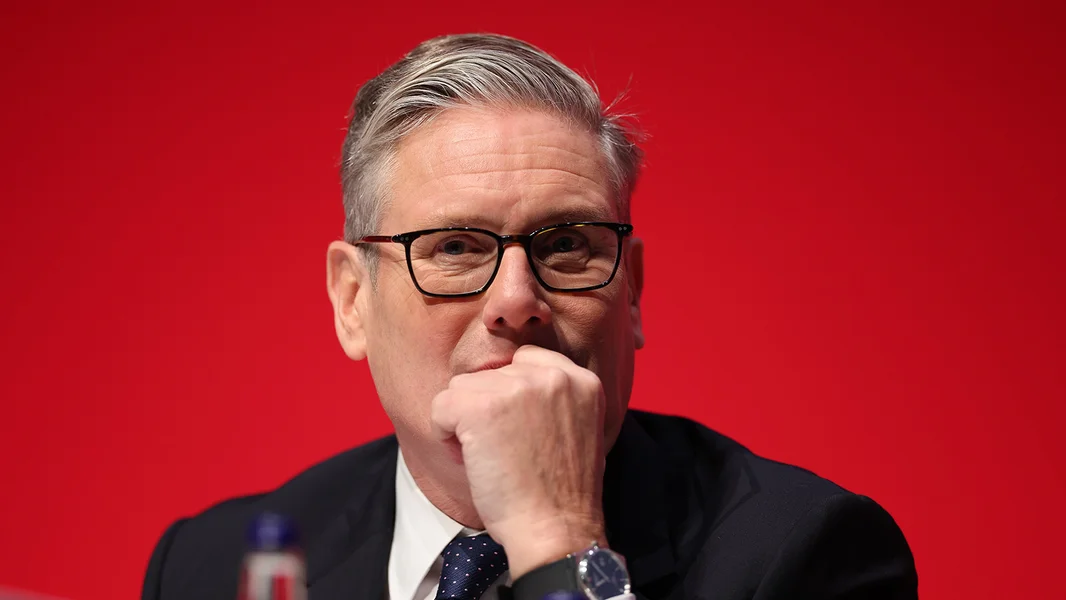 De britesche Premier Keir Starmer um éischten Dag vun der Labour-Konferenz zu Liverpool | © EPA/ADAM VAUGHAN