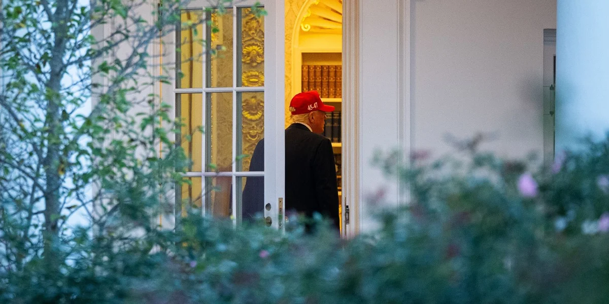 Trump gëtt Shutdown d'Schold u Walvictoirë vun Demokraten | © EPA/GRAEME SLOAN / POOL