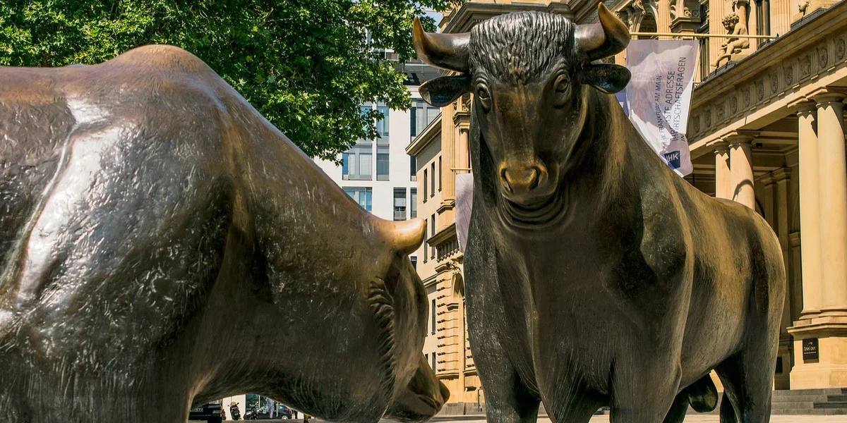 Bear and Bull Frankfurt  | © Eplisterra