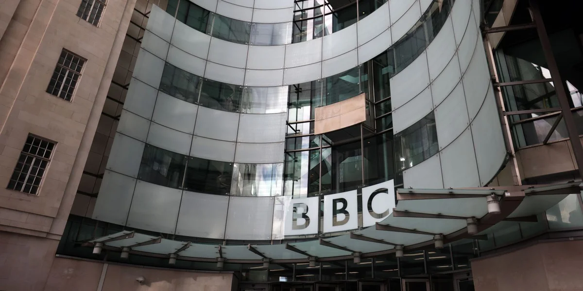 BBC entschëllegt sech awer beim Donald Trump | © EPA/ANDY RAIN