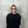 S03E12 Heiansdo deet et wéi: Sylvia Camarda