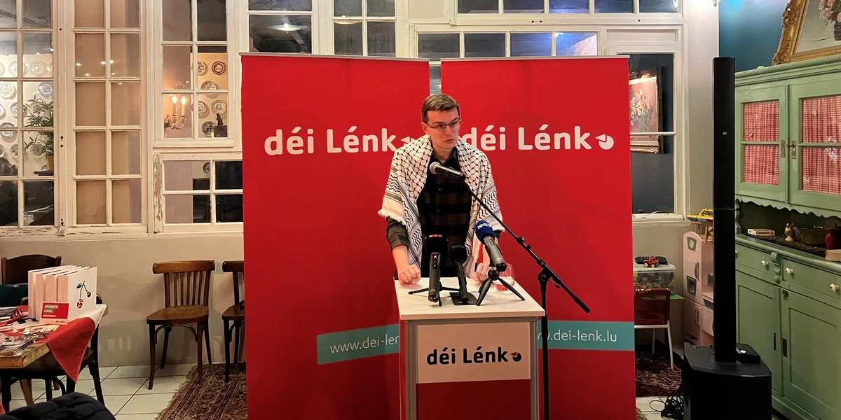 déi Lénk: Politik vun der CSV-DP-Regierung mecht de Leit d'Liewe schwéier | © Pit Beffort