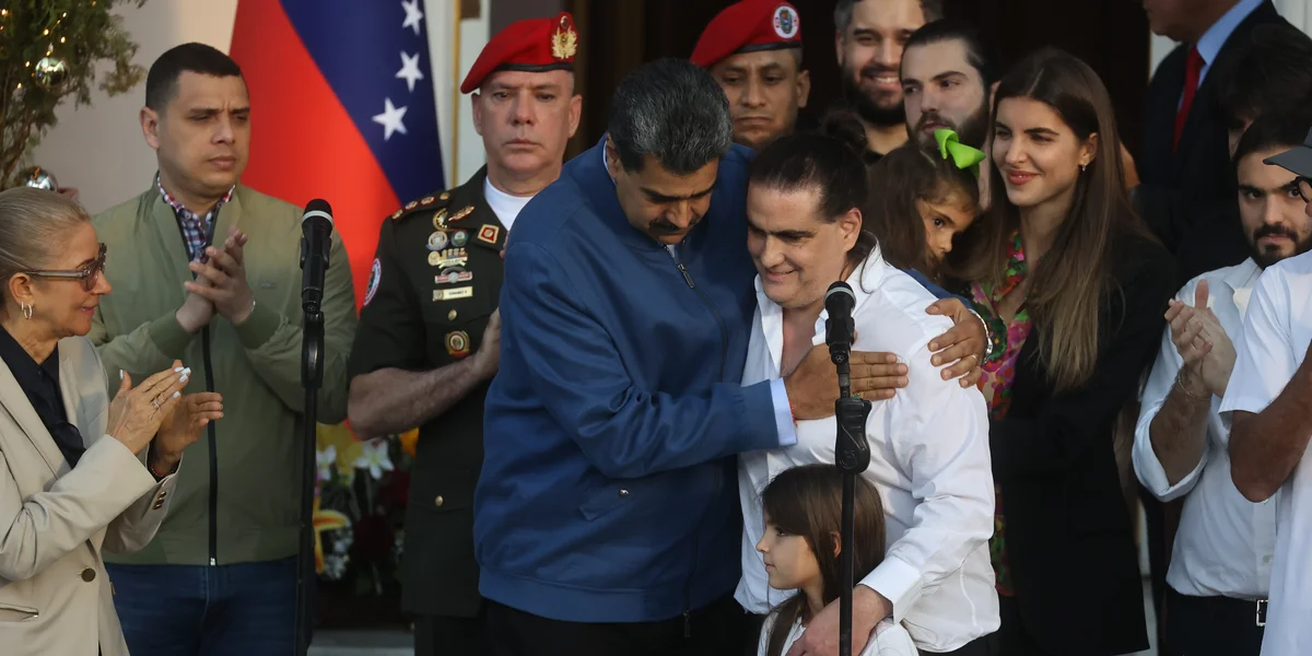 © EPA/Miguel Gutierrez