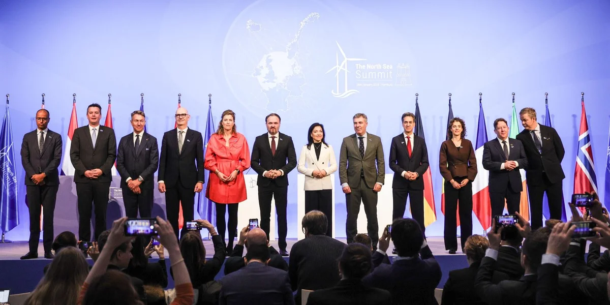 Nordsee-Sommet zu Hamburg | © EPA/FILIP SINGER