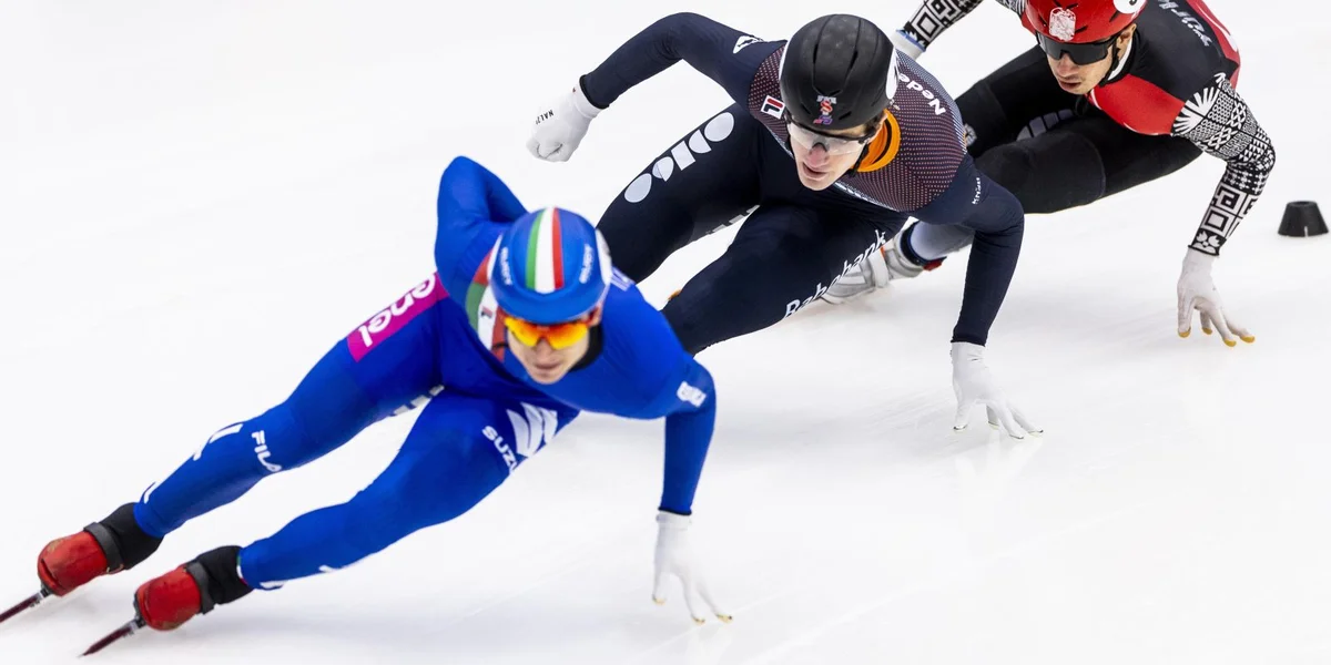 © EPA/IRIS VAN DEN BROEK