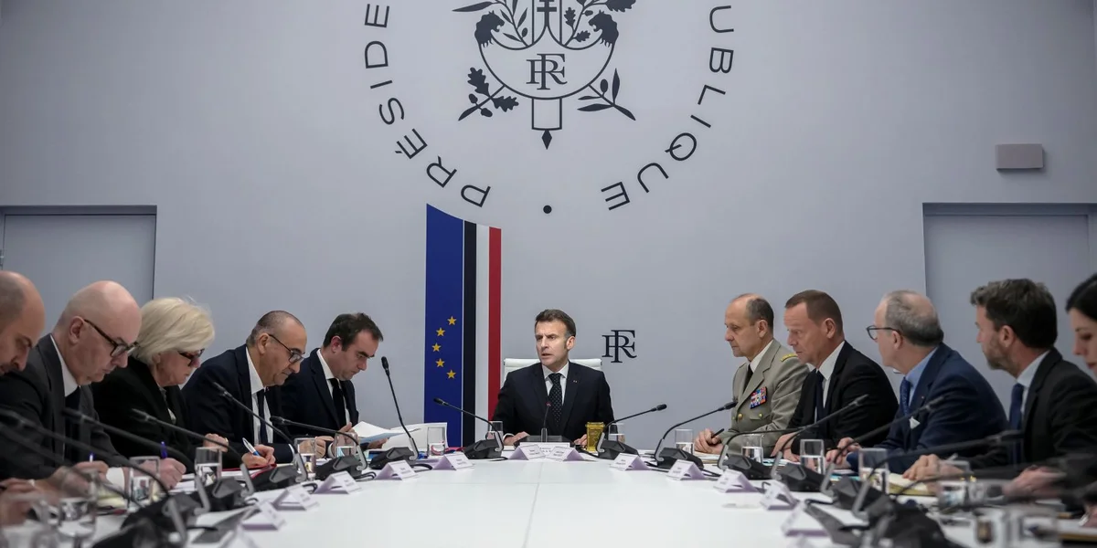 Frankräich wëllt Militärpresenz an nuklear Ofschreckung an der Golfregioun erhéijen | © EPA/AURELIEN MORISSARD / POOL MAXPPP OUT