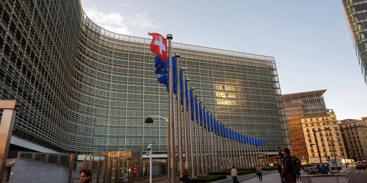 Stabiliséierung vun de Relatiounen tëschent EU a Schwäiz haut zu Bréissel | © EPA/OLIVIER MATTHYS