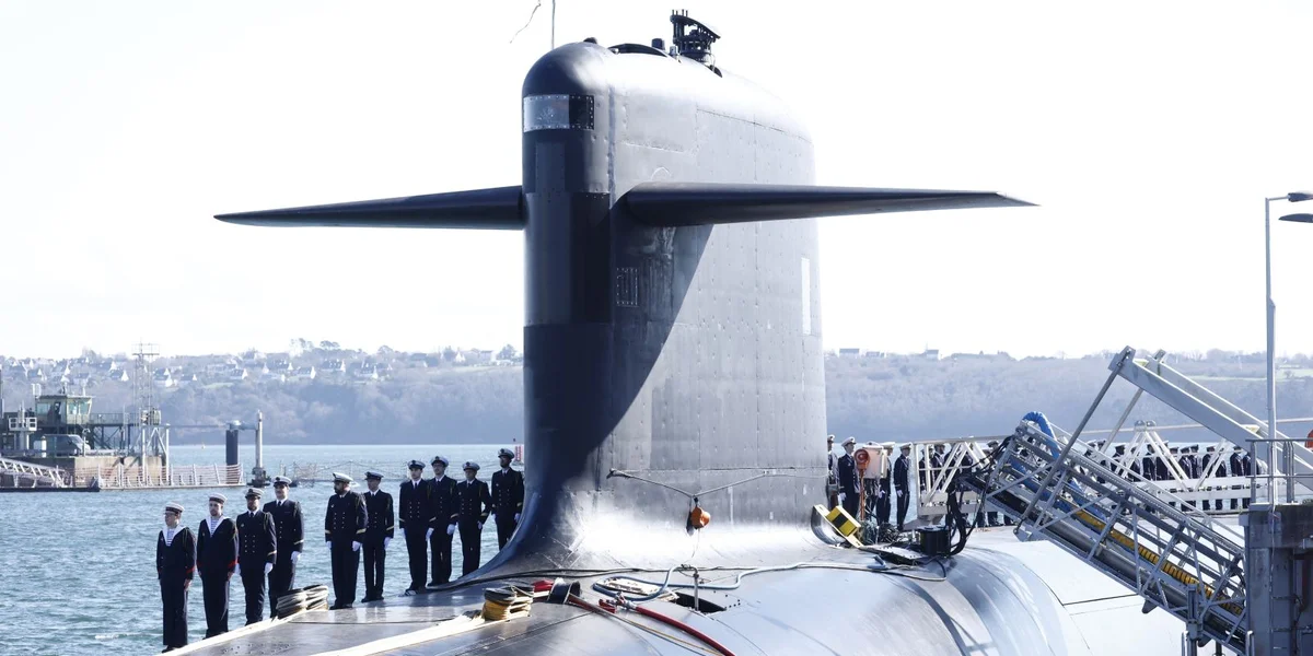 Frankräich wëllt mat militäresche Mëttel op de Krich géint den Iran reagéieren  | © EPA/YOAN VALAT / POOL