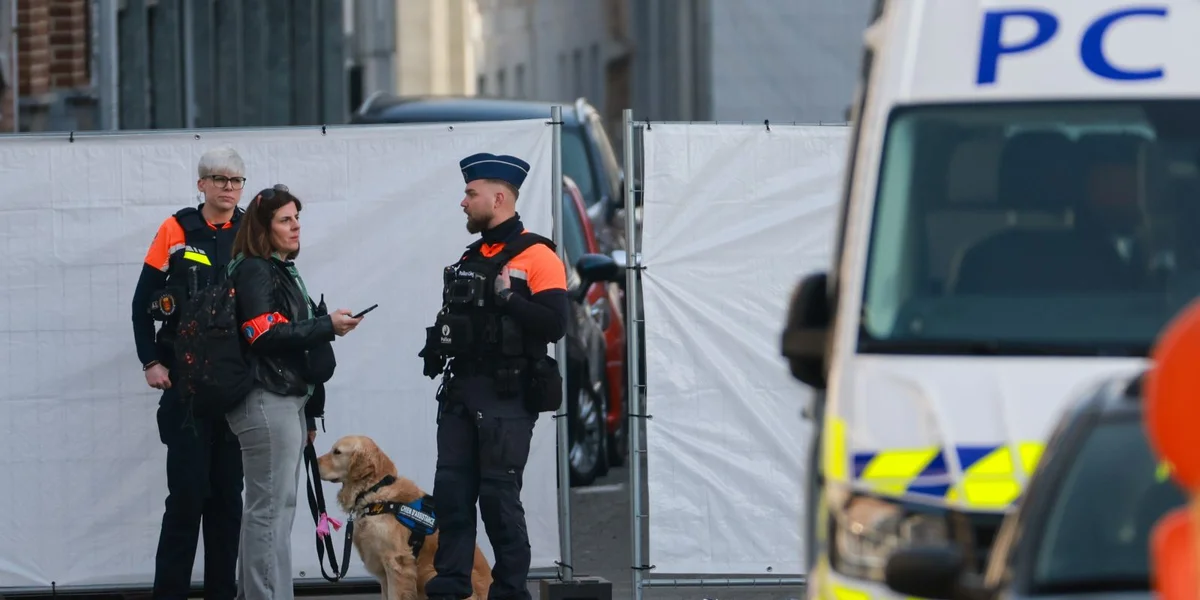Explosioun virun enger Synagog zu Léck - Belscher Police no gouf kee blesséiert | ©  EPA/OLIVIER HOSLET