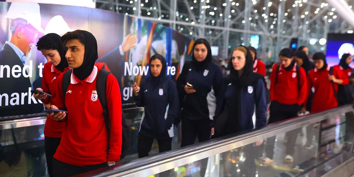Iranesch Fussball-Nationalekipp | © EPA/FAZRY ISMAIL