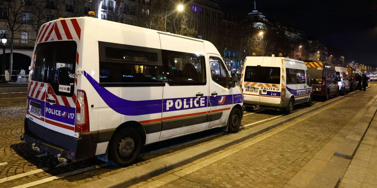 Police verhënnert Attentat op amerikanesch Bank zu Paräis | © EPA/Mohammed Badra