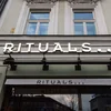 De Kosmetikbetrib Rituals ass och elo vun enger Datefuitte betraff  | © Bigstock