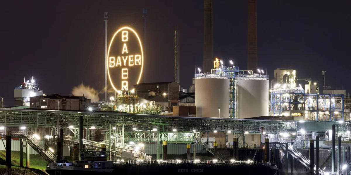 Optakt vum Recours vu Bayer géint een Urteel géint Planzeschutzmëttel Glyphosat | © picture alliance / Panama Pictures | Christoph Hardt