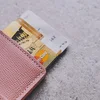 Haaptursaache fir Iwwerschëldung: Aarbechtsverloscht, Scheedung oder Krankheet | © picture alliance / CHROMORANGE | Claudia Nass