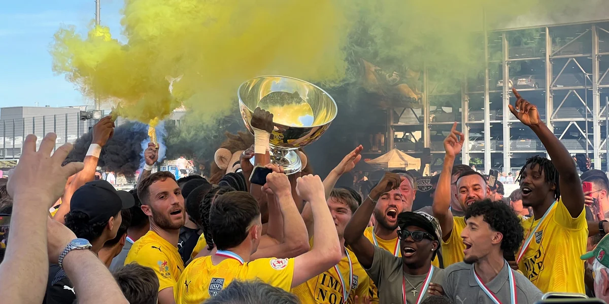 Opsteiger Biissen wënnt um leschten Spilldag iwwerraschend de Championstitel | © Pit Beffort