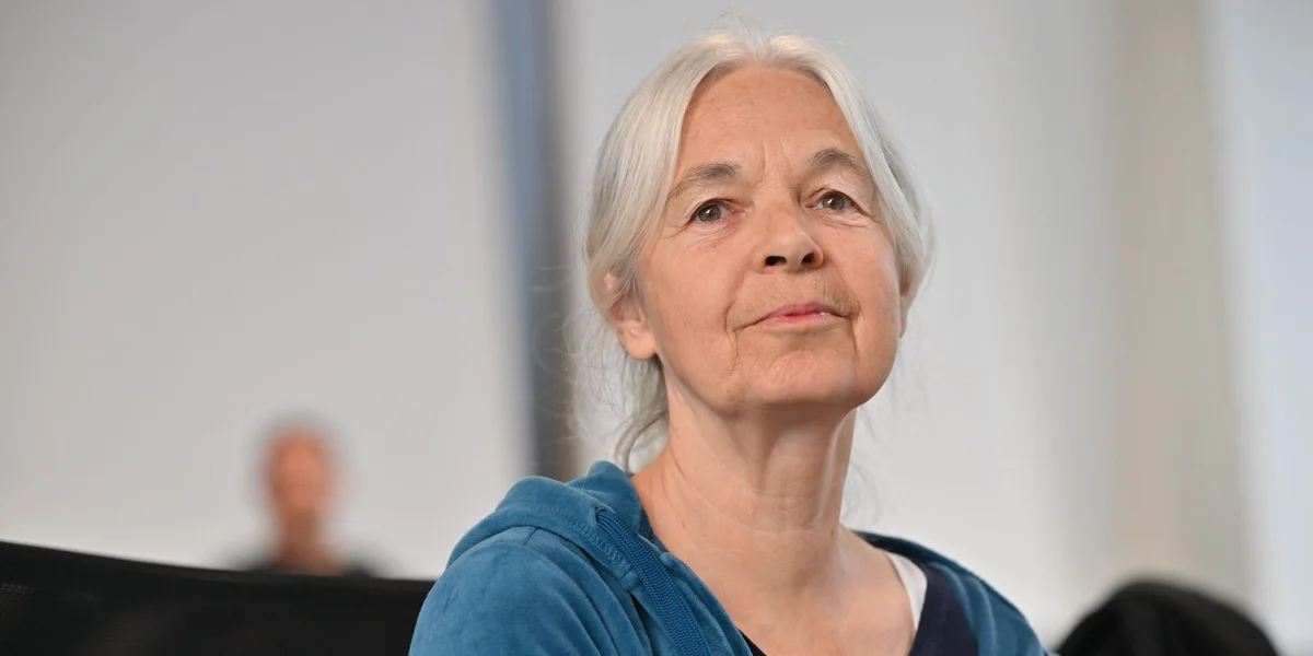 Déi presuméiert RAF-Terroristin Daniela Klette gouf zu 13 Joer Prisong verurteelt  | © EPA/Sina Schuldt