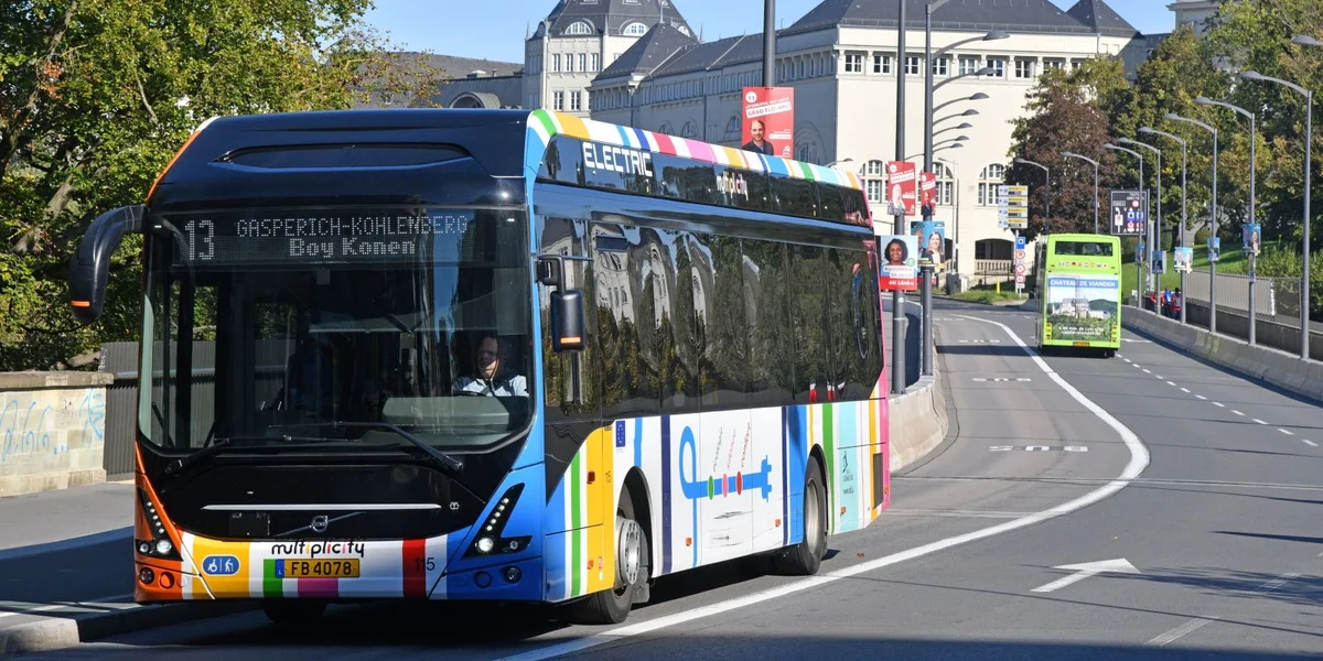 Komplett Flott vun de Stater Busse soll vu nächstem Joer un elektresch fueren | © picture alliance / BeckerBredel