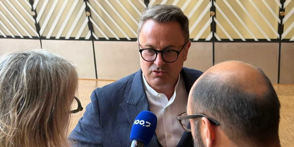 Import vu Siidler-Produiten: Diskussiounen ëm méiglecht Verbuet gi virun | © MAE