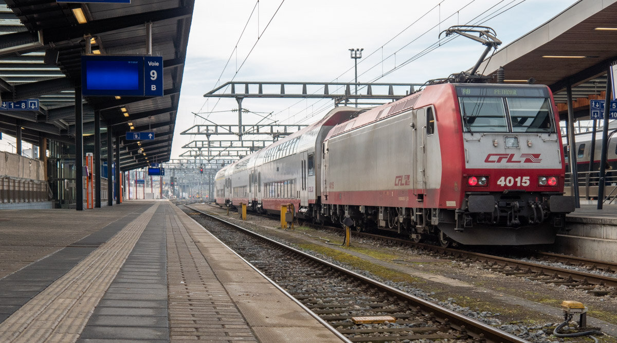 Éischte Schaffdag mat gratis ëffentlechen Transport